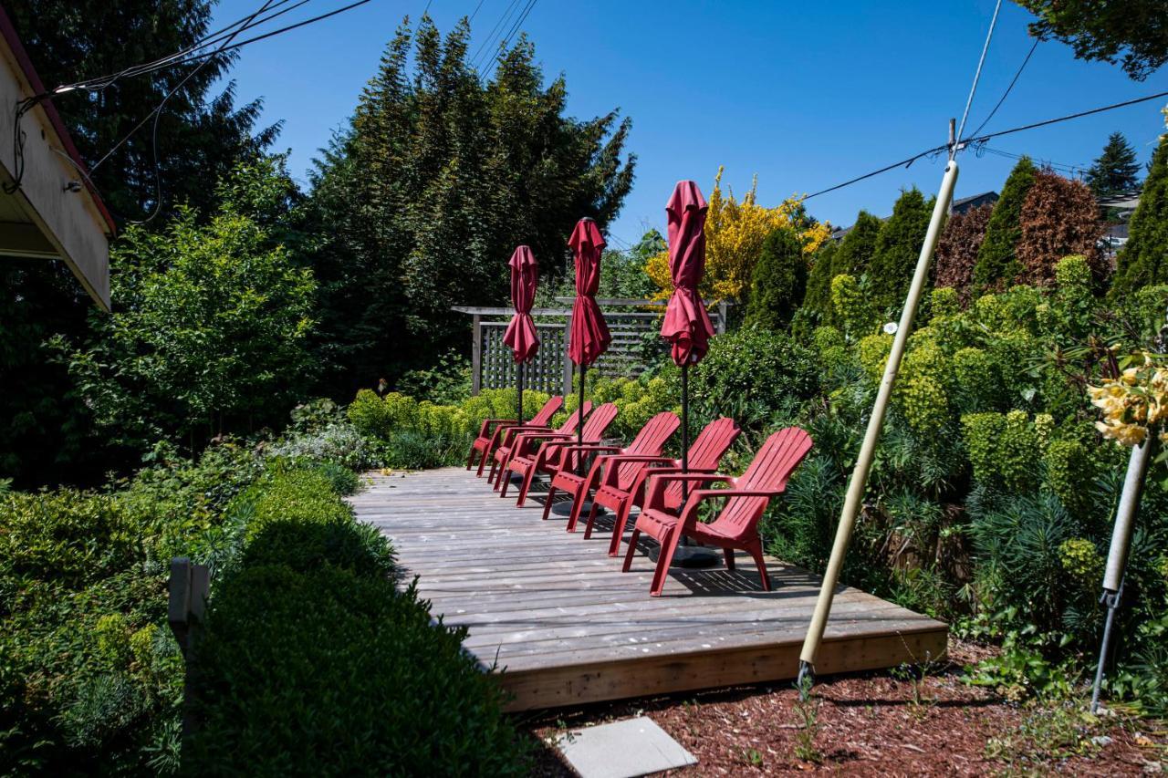 Iconic 3-Story Waterfront 'Marina House' W/ View Villa Gibsons Exterior photo